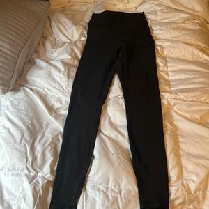 Size 6 high waisted lulu lemon leggings, some pulling in the inside